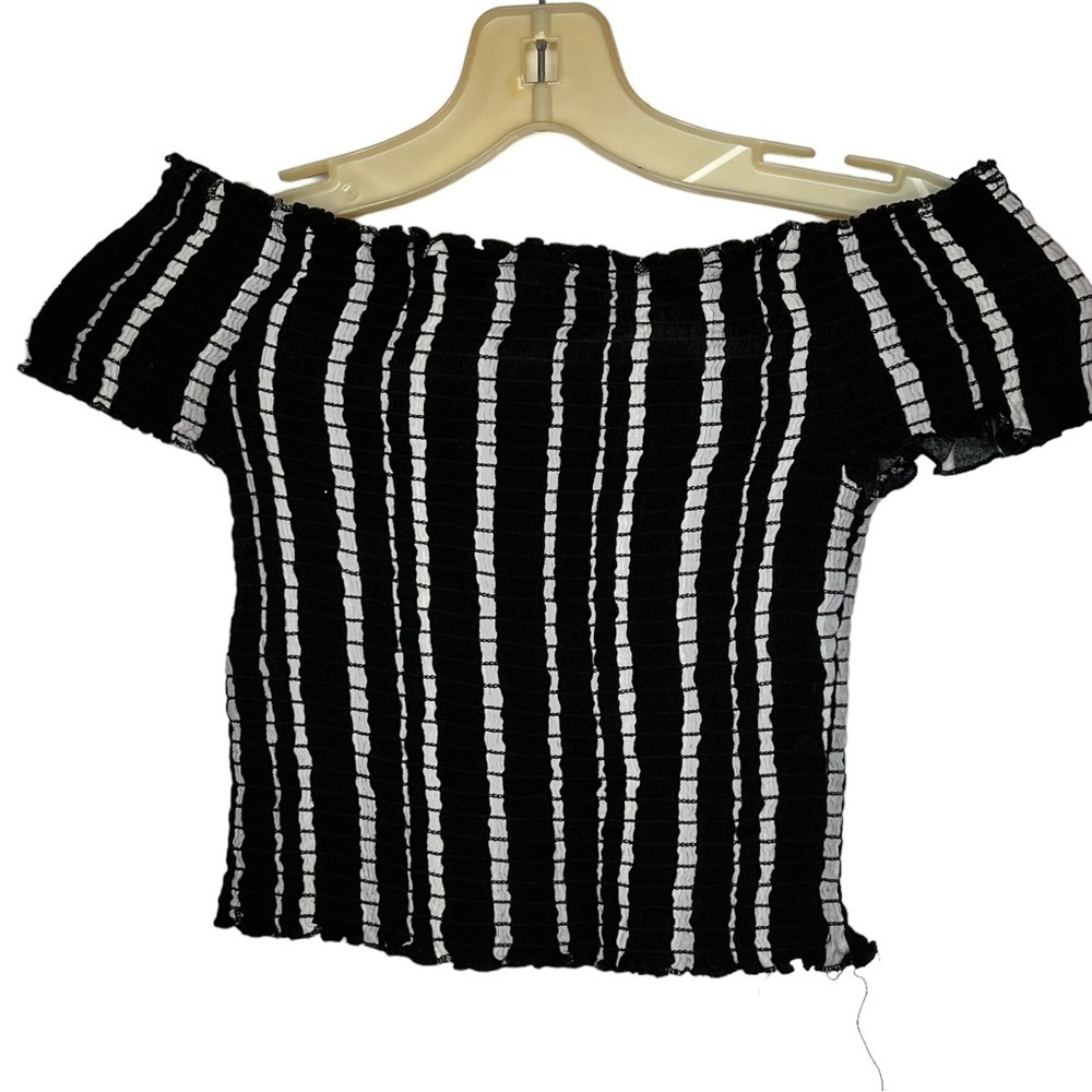 Kendall & Kylie Elastic Off Shoulder Top